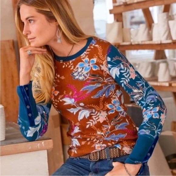 SUNDANCE NWOT Bellport Thermal Waffle Mixed Floral Button Cuff Long Sleeve Top - Picture 1 of 5